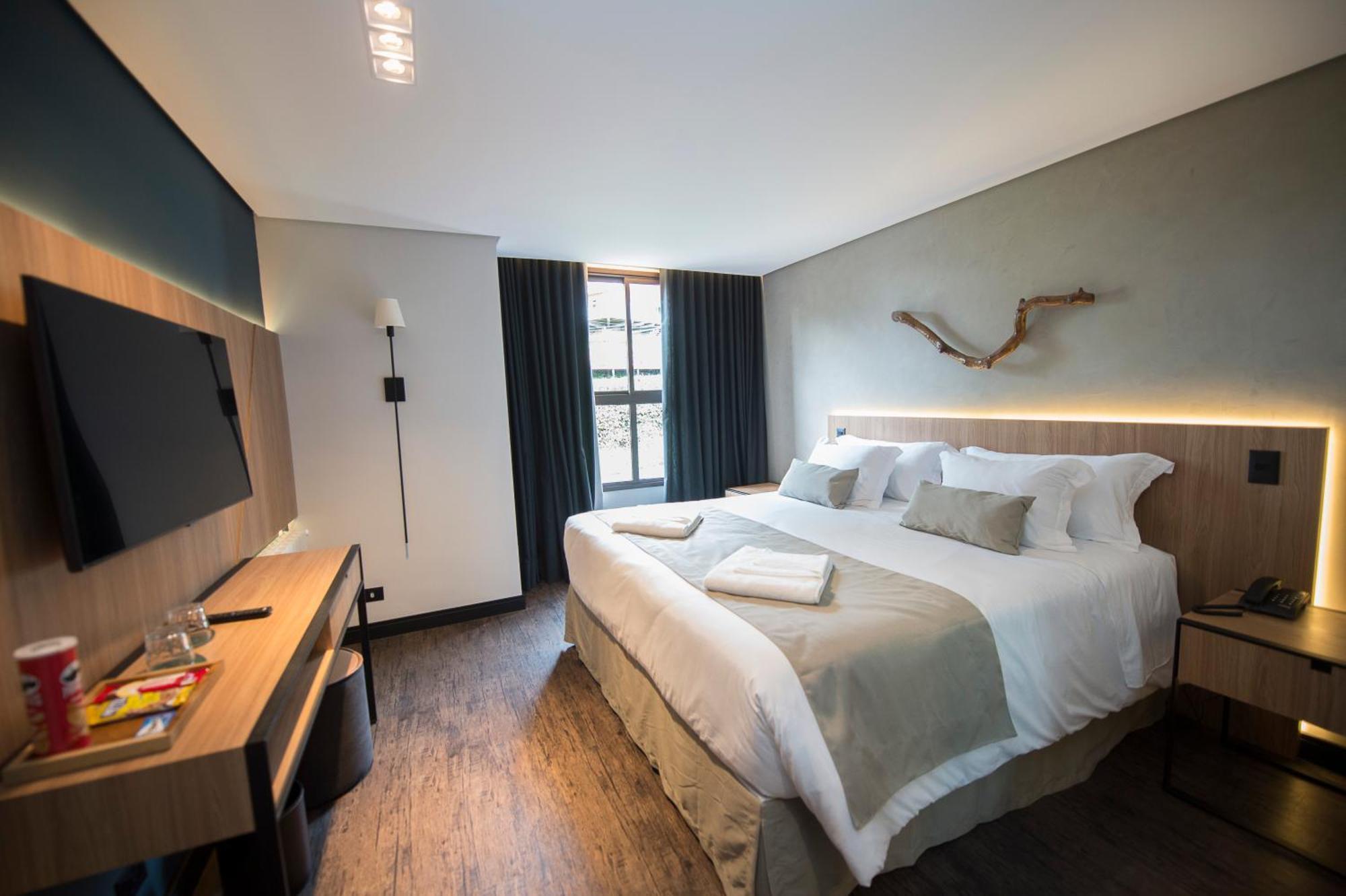 Pinot Hotel Campos do Jordão Eksteriør billede