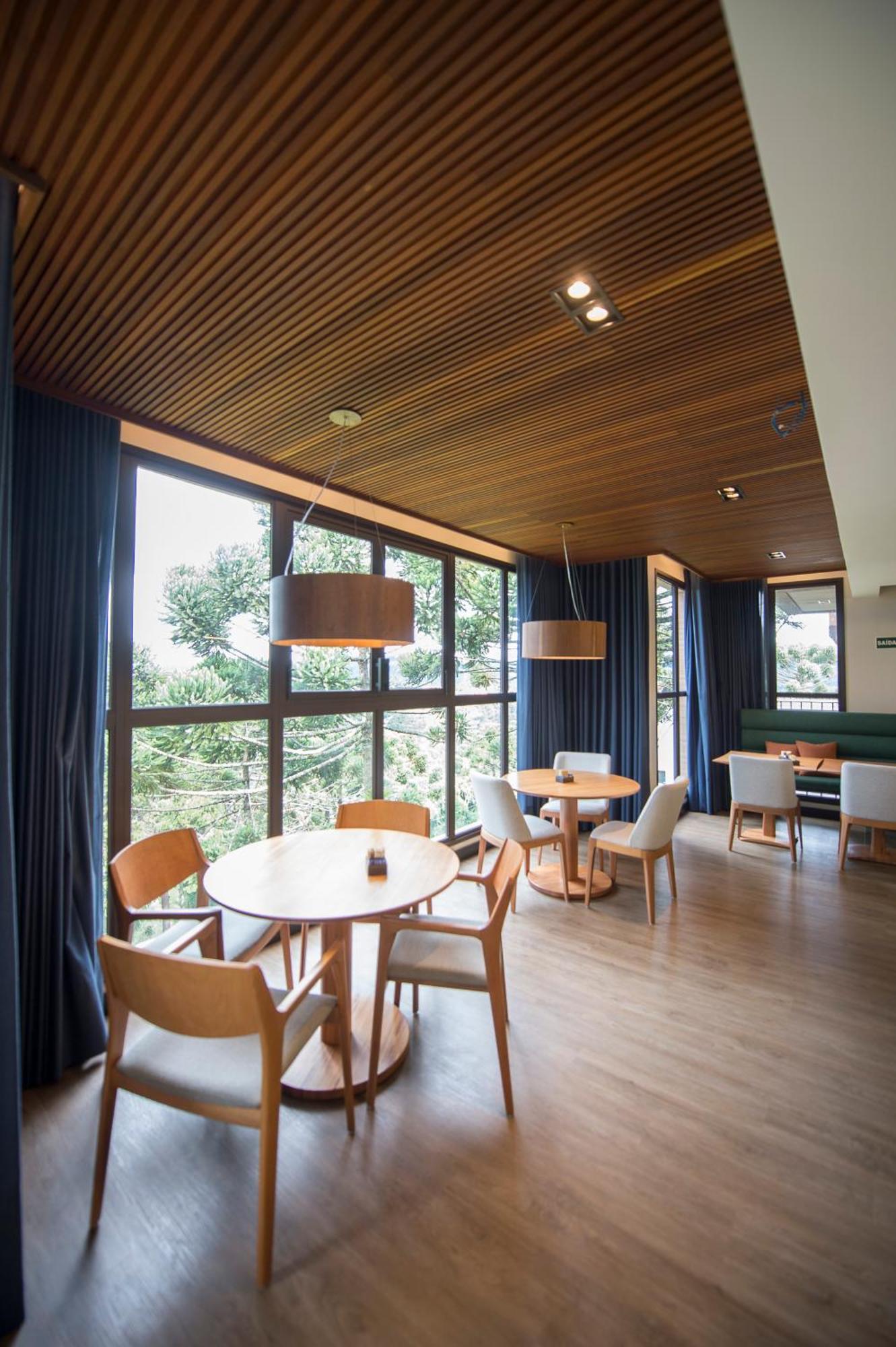 Pinot Hotel Campos do Jordão Eksteriør billede