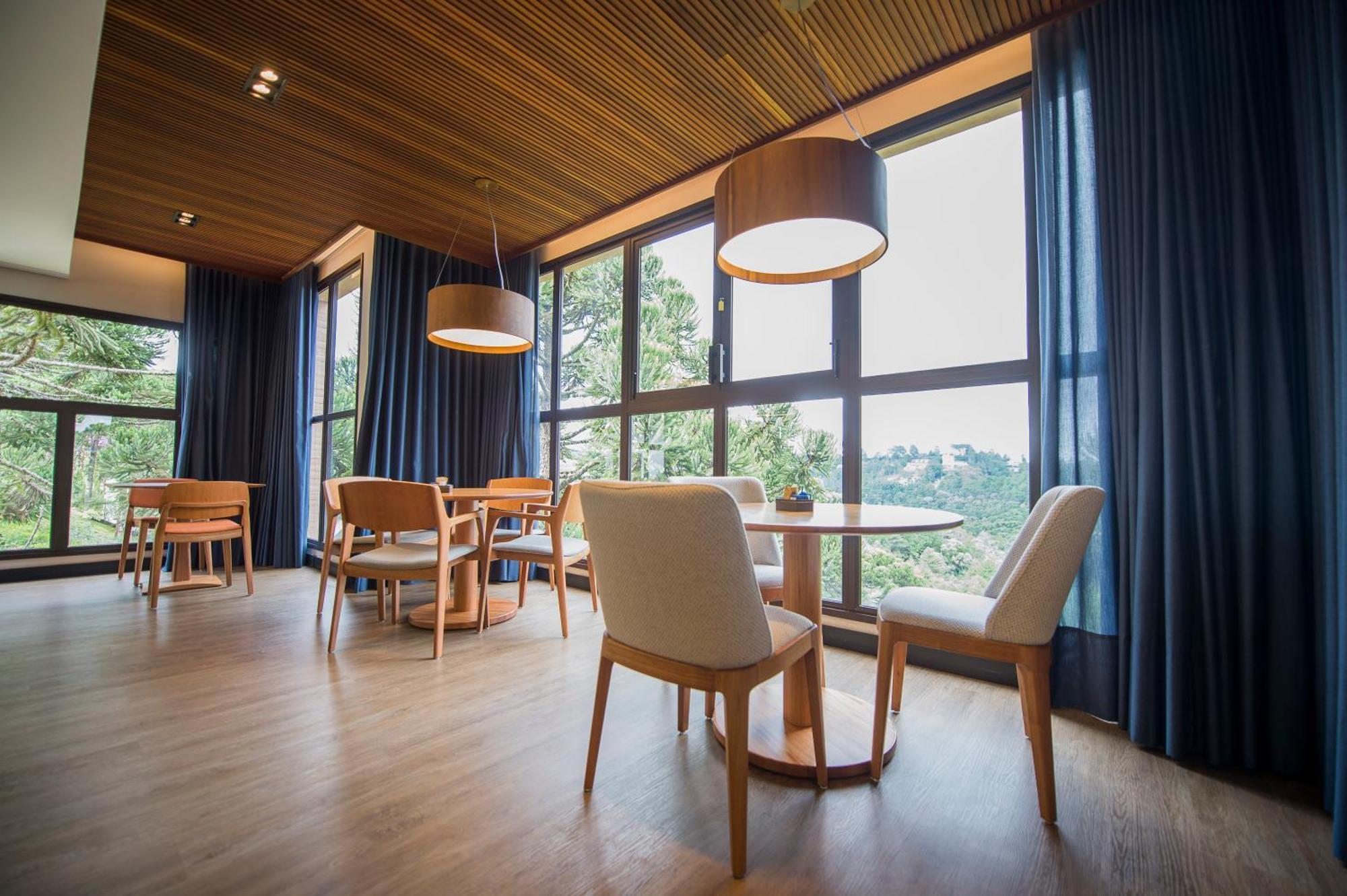 Pinot Hotel Campos do Jordão Eksteriør billede